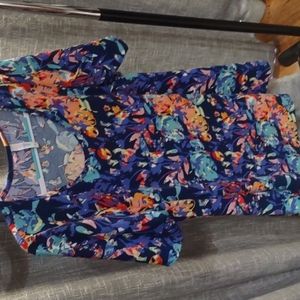 Perfect T from LuLaRoe XL